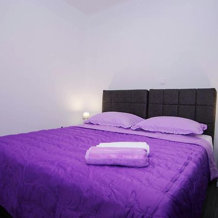 Apartments Samac Σίμπενικ Εξωτερικό φωτογραφία