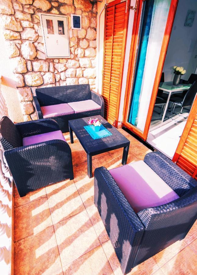 Apartments Samac Σίμπενικ Εξωτερικό φωτογραφία