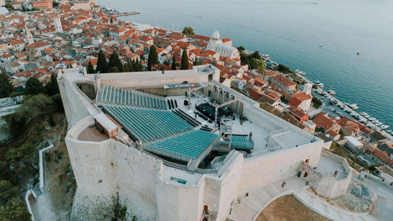 Apartments Samac Σίμπενικ Εξωτερικό φωτογραφία