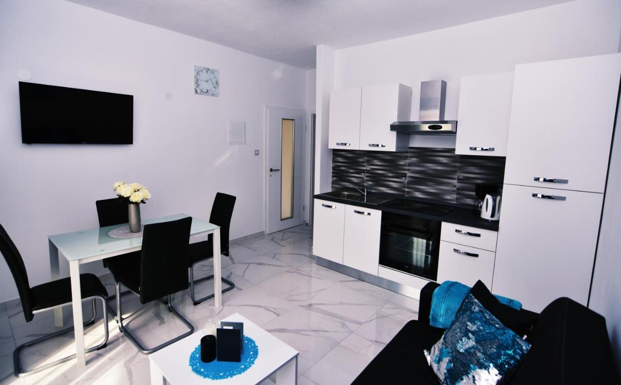 Apartments Samac Σίμπενικ Εξωτερικό φωτογραφία