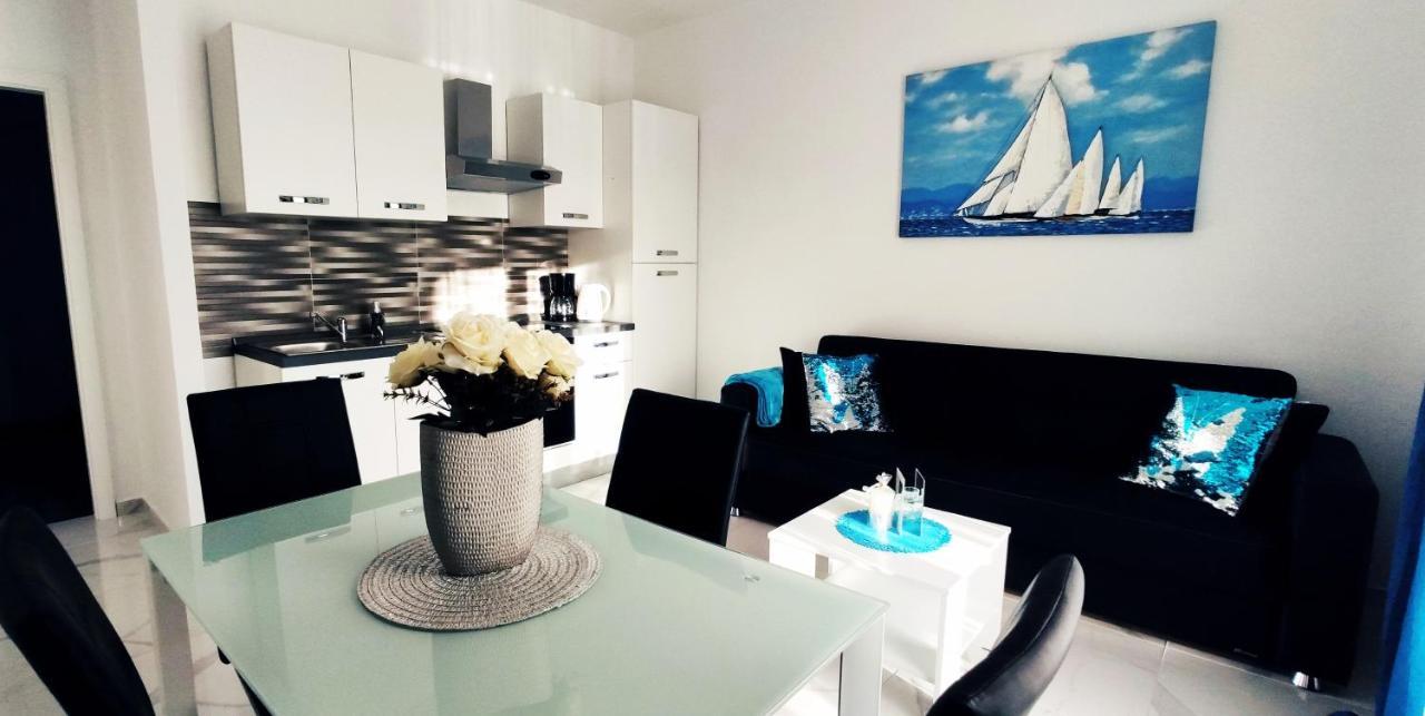 Apartments Samac Σίμπενικ Εξωτερικό φωτογραφία